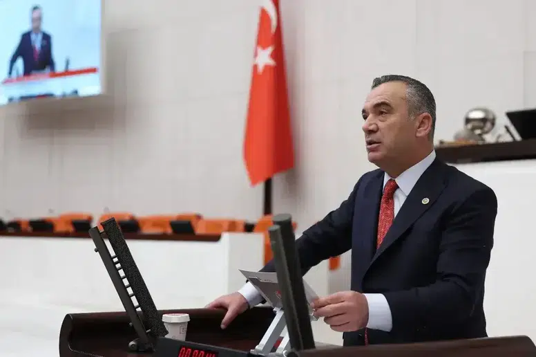 Yerel Yönetimlerin Yetkileri Siyasi Onaya Bağlandı, Aydın Uyardı!