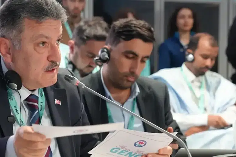 Başkan Genç, Bakü’deki Toplantıda Barınma Hakkı Konuşuldu