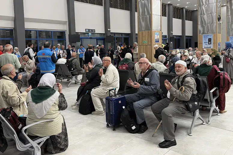 Trabzon'dan 158 Kişilik Hac Kafilesi Kutsal Topraklara Uğurlandı